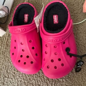 Pink girls crocs never worn with fur inside